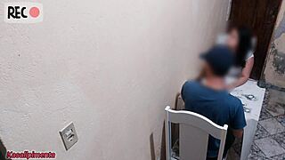 现场#1 视频: Young people took shelter in a bar I owned and one...