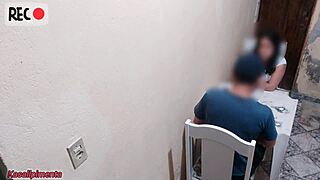 现场#3 视频: Young people took shelter in a bar I owned and one...