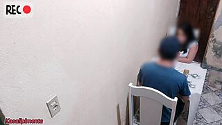 现场#7 视频: Young people took shelter in a bar I owned and one...