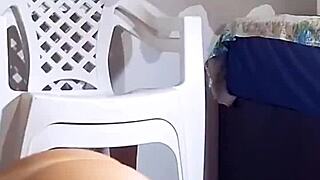 现场#9 视频: Bride-to-be shows off her curves and toys herself ...