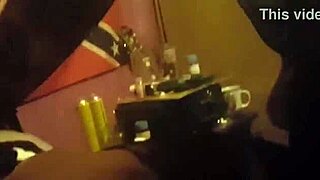 现场#5 视频: Wife achieves full-body climax with tap-tap-tap st...