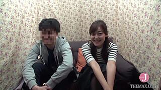 现场#4 视频: Friends and colleagues of both genders having sex ...